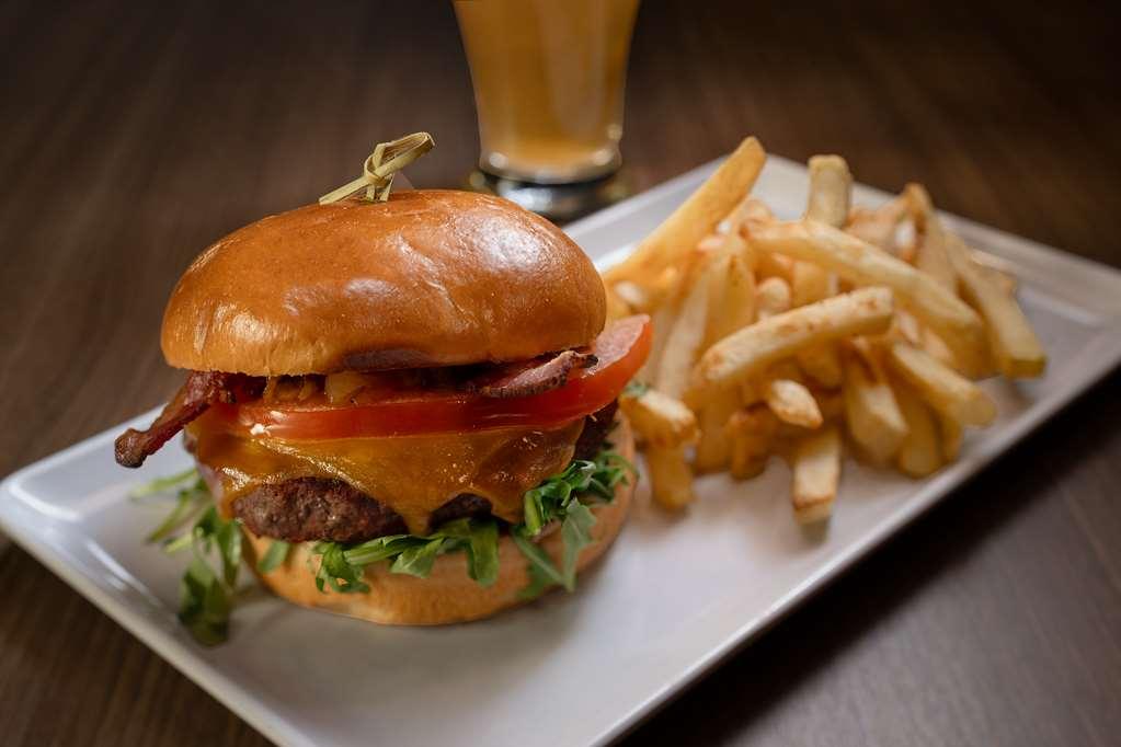 Hyatt Place Nashville/Green Hills Restaurant photo