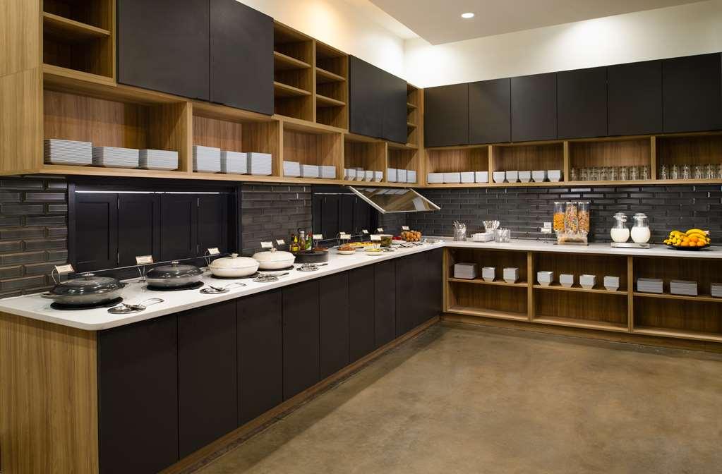 Hyatt Place Nashville/Green Hills Restaurant photo