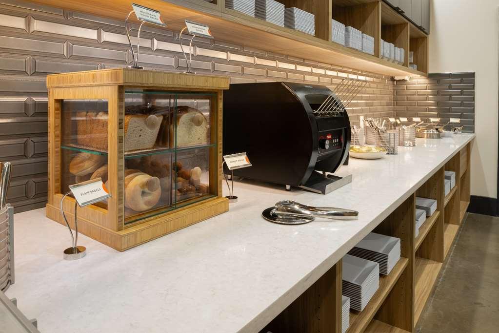Hyatt Place Nashville/Green Hills Restaurant photo