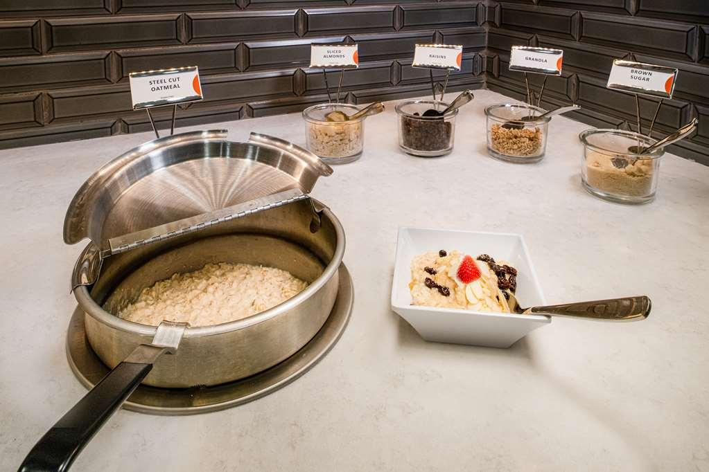 Hyatt Place Nashville/Green Hills Restaurant photo